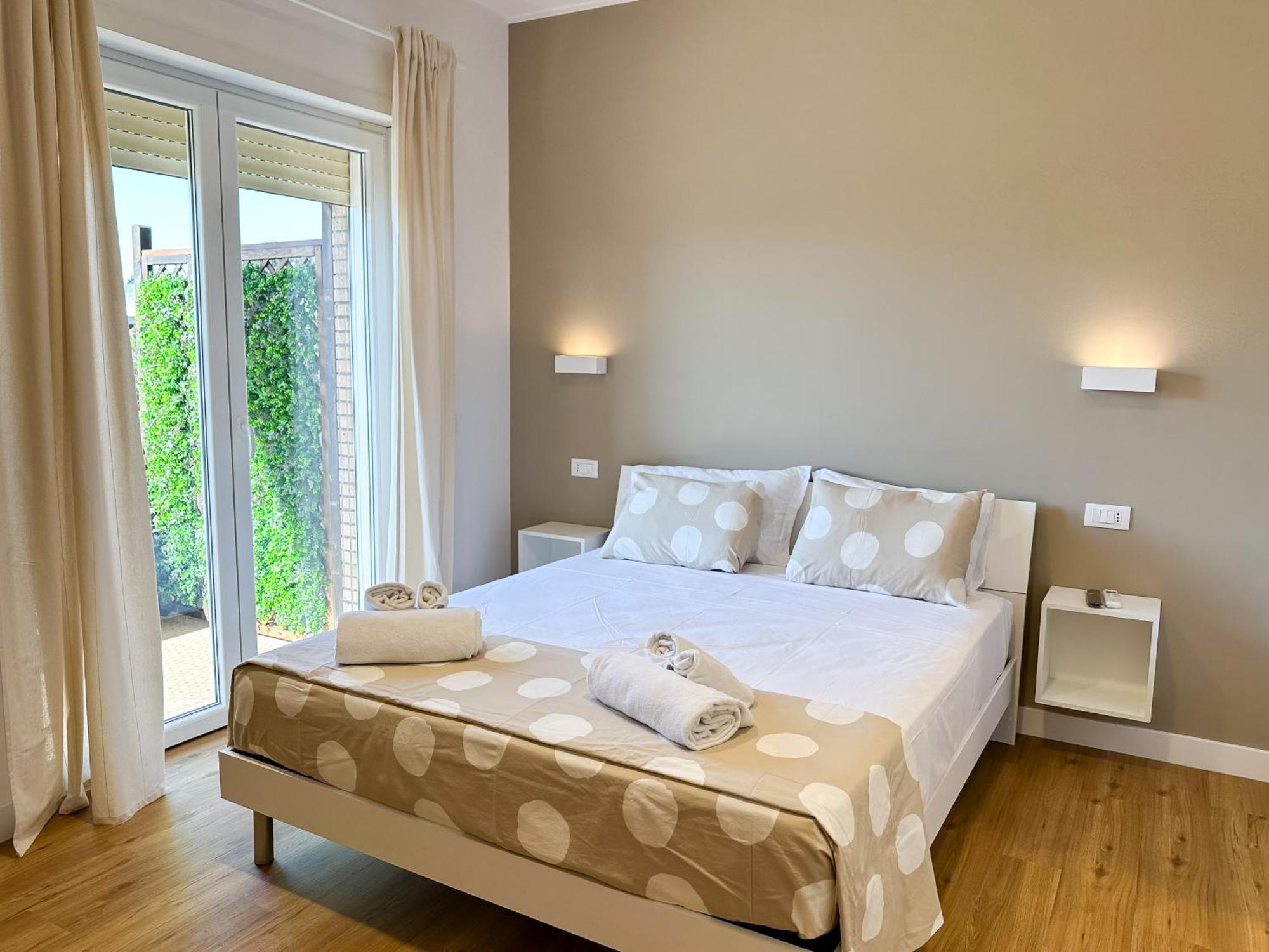 Isola 163 Guest House Фьюмичино Экстерьер фото